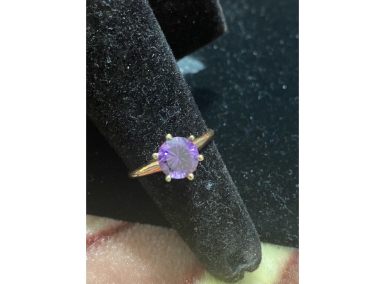 14k Purple Spinel Ring Size 6 2.65 Grams