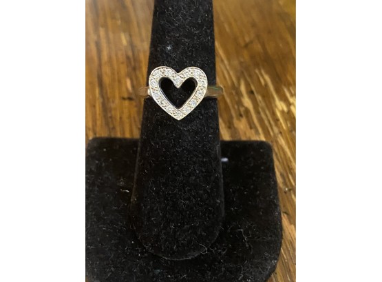 14k White Gold Diamond Heart Ring Size 5.5
