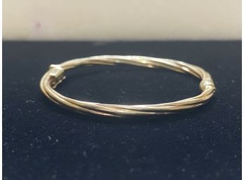 14k Twisted Rope Bangle With Latch
