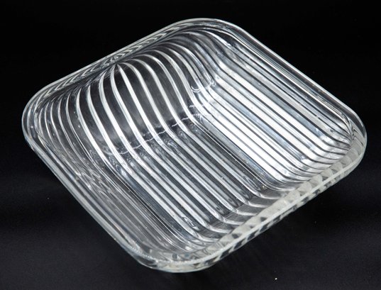 Mid-century Modern Design Crystal Art Glass Bowl, .Vintage