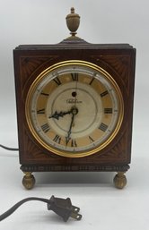 Vintage Warren Telechron Co Electric Wooden Table Clock - Model 530