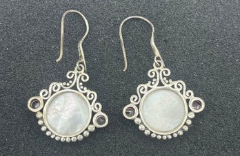 925 Silver Mother Of Pearl Earring Set - .25 OZT Total
