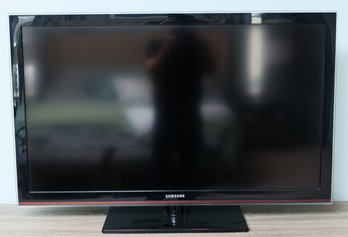 Samsung 46' Flat Screen Television - Model Code: LN46D630M3FXZA - Remote Control Included