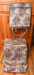 Floral Leisure  Luggage, Suitcases Luggage (2) & Garment Bag, Duffle Bag - Rare