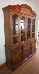 Vintage  Classic China Cabinet - 3 Drawers