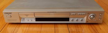 SONY CD/DVD Player - Tested