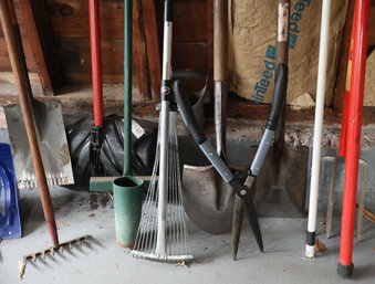 Large Lot Of Assorted Tools, 16 Total, Sledge Hammer, Shovels, Garden/lawn Tools, And More
