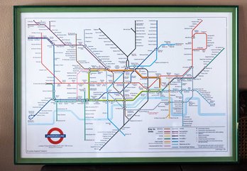 Underground, London Travel Information 0171-222 1234 24 Hours Minicom 0171-918 3015 London Regional Transport