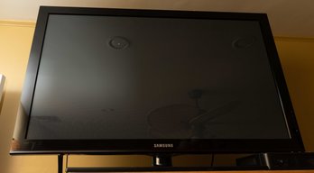 Samsung 42' Plasma Television