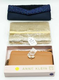 Anne Klein Clutch, Navy Blue Beaded Clutch, Vintage 1950's Gold Mesh  Clutch Purse