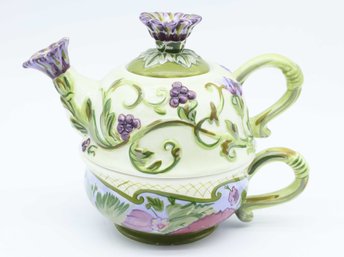 Tracy Porter Tea-For-One Clover Style Purple White Green With Flowers