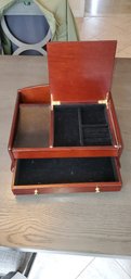 Vintage Wooden Jewelry Box/organizer
