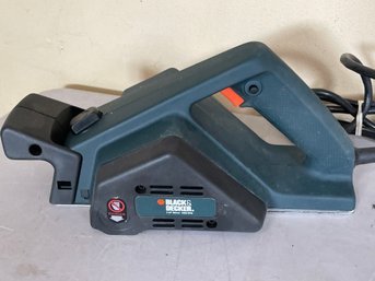 Black & Decker 3 1/4 Double Insulated Electric Planar Saw
