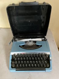 Brother Charger 11 Typewriter, Vintage