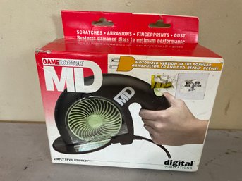 Game Doctor MD - CD Game Cleaner - Restores Damaged Discs