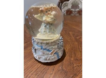 Snow Globe - Vintage