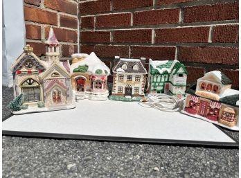 Vintage Light Up Christmas Holiday Houses (lot Of 5)