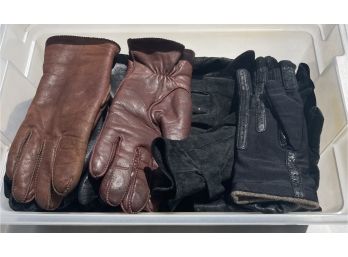 Stylish Winter Gloves, Box Of Winter Gloves