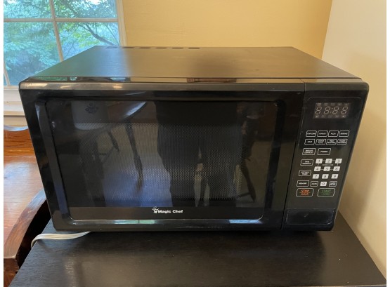 Magic Chef Microwave - Tested