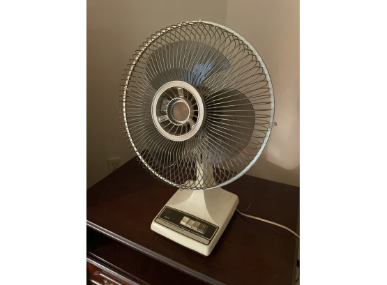 Sears, 12' Oscillating Fan