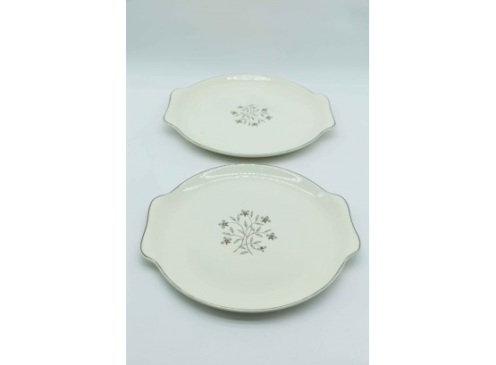 Salem Whimsey Off White Handled Cake Plate - USA 56Y