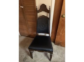 1960s Stately Vintage Chairs - King/queen Chair