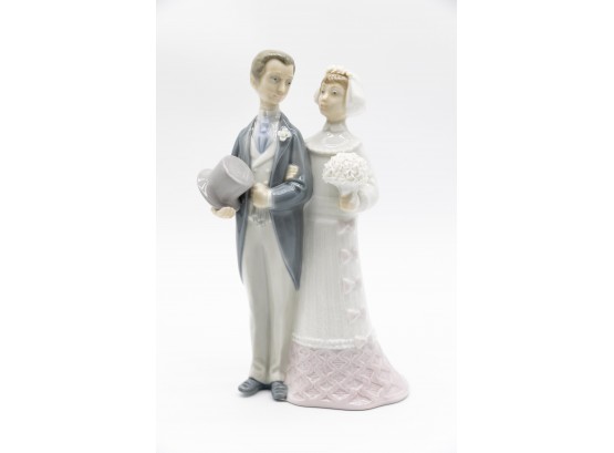 Retired Lladro Groom And Bride Figurine #4808, Vintage From 1980s