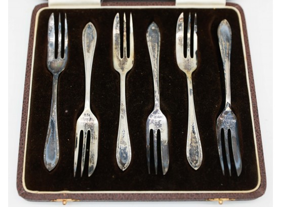 Set Of Six Silver Cake Forks By Goldsmiths & Jewellers Bravingtons Kings Cross - Rare