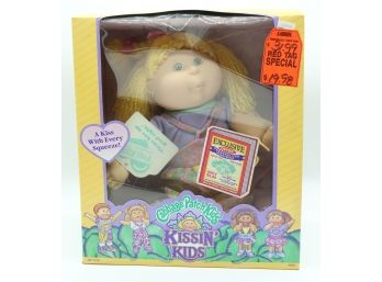 Vintage 1991 Cabbage Patch Kids Kissin Kids Doll - #30600