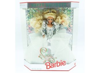 Mattel 1992 Happy Holidays Barbie Doll Special Edition 1429