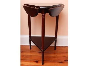 Bombay Triangular Table With Sides That Convert To A Circular Table