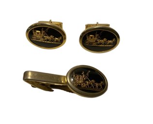 Tie Bar And Matching Cuff Links - Horse And Carriage