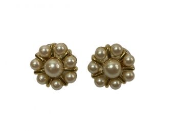 Monet - Pearl Earrings