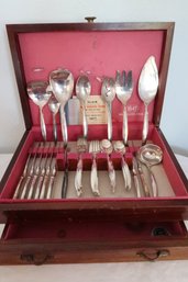 1847 Rogers Bros. 'flair' Silverplate Service With Box