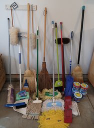 Assorted House Cleaning Tools
