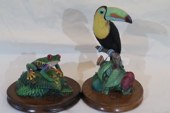 World Wildlife Fund Figurines Tree Frog And Toucan