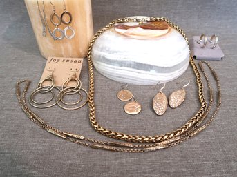 Mixed Lot Gold-tone Costume Jewelry