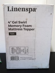 Linenspa Twin Size 4' Memory Foam Mattress Topper - New