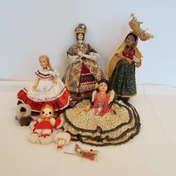 Vintage International Dolls