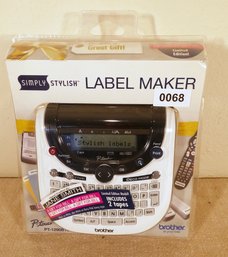 Brother P-Touch Label Maker - New