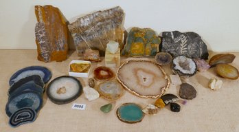 Mixed Lot Sliced Rock And Geodes And More