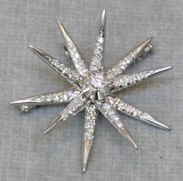 Star Shape 18 Kt White Gold Diamond Pin/Pendant (112)