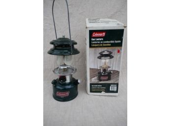 Coleman 288A700T Lantern With Box