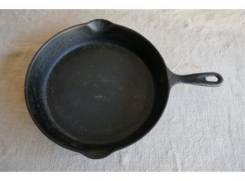 Vintage Cast Iron Skillet Frying Pan