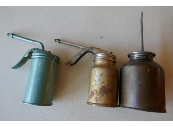 Lot Of Vintage Oil Cans