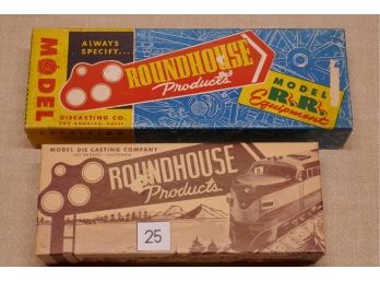 2 Roundhouse Kits #25