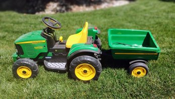 6 Volt Powered John Deere Kids Tractor And Trailer
