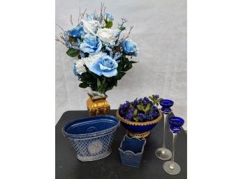 Blue Flower/Vase Lot