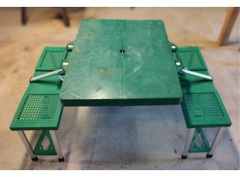 Plastic/Aluminum Foldup Camping Table