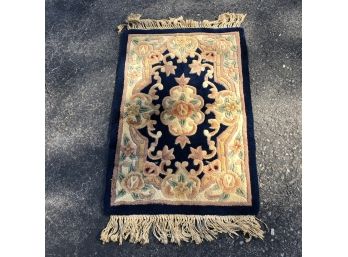 Toss Rug With Fringe 41'x23'